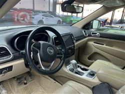 جيب جراند شيروكي